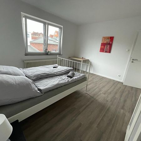 Апартаменты Schoene Zentrale Zimmer In Вильгельмсхафен Экстерьер фото