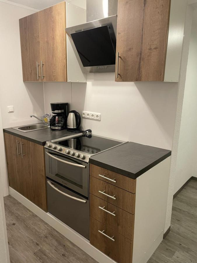 Апартаменты Schoene Zentrale Zimmer In Вильгельмсхафен Экстерьер фото